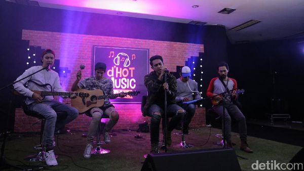 Seru-seruan bersama Lyla di dHOT Music Day