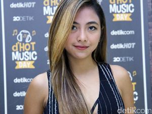 Ditinggal Nadia Vega ke Ambon, Suami Ngambek