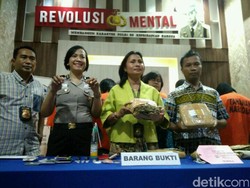 Polisi Tangkap 5 Pengedar Sabu yang Beroperasi di Pesanggrahan
