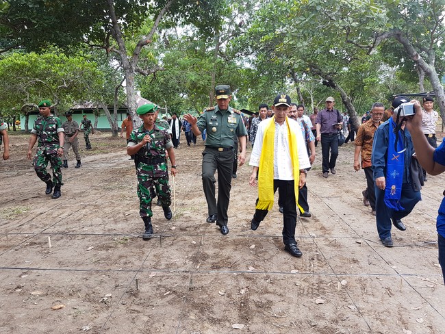 Kunjungi Aceh, Sekjen Wantanas Banggakan Keberhasilan Emas Hijau Kunjungi Aceh, Sekjen Wantanas Banggakan Keberhasilan Emas Hijau