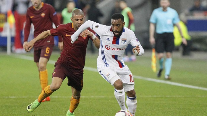 Roma Kalah 2-4 di Markas Lyon