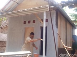 Bu Kaya yang Mengaku Makan Rumput Kini Punya Rumah Baru