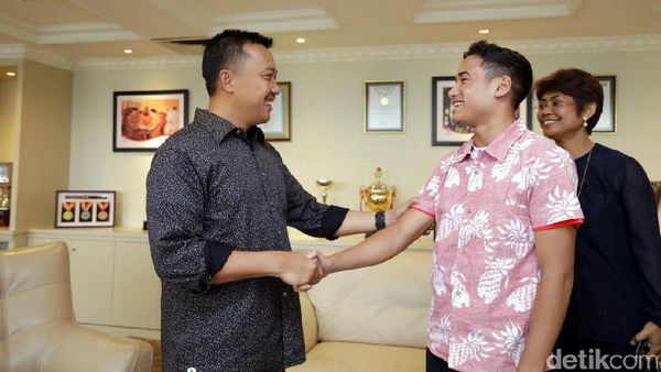 Pebalap David Sitanala Temui Menpora