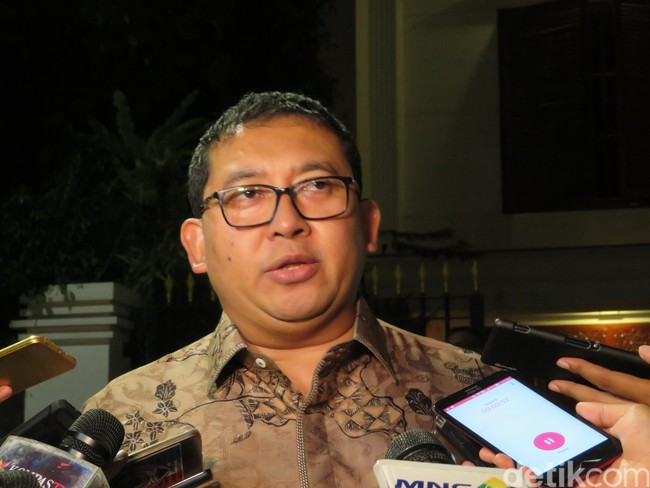 Isu Ahok Jadi Menteri, Fadli Zon: Silakan, Tentu dengan Risikonya