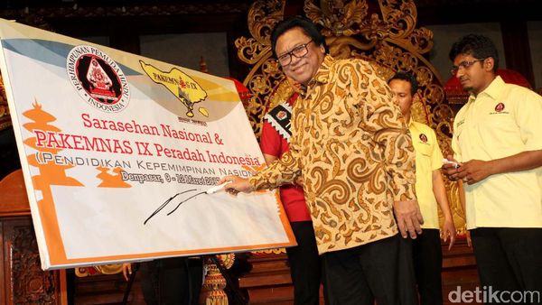 Oesman Sapta Buka Pakemnas IX Peradah di Denpasar