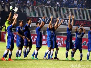 Setelah Datangkan Essien, Persib Bidik Dua Pemain Naturalisasi Ini