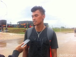 Alasan Berlipat Ganda Lerby Sebagai Suporter di Stadion Pakansari