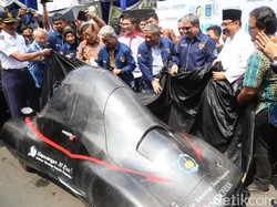 Lelang Kaos Gus Ipul untuk Disumbangkan ke Tim Sapu Angin