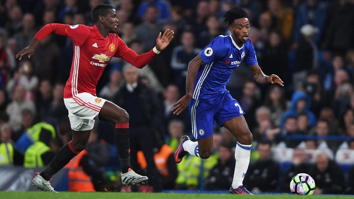 Smalling Yakin MU Bisa Tandingi Chelsea