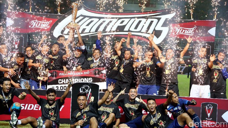 Aji Santoso Puas, Arema Juara dan Tampil Menghibur