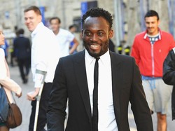 Essien Pemain Kelas Dunia, Wajar Minta Rumah yang Ada Kolam Renangnya