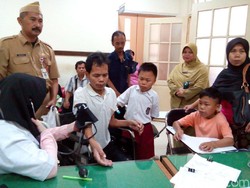 Dibawa ke RS, Kendar dan Keluarganya Diperiksa Dokter Saraf