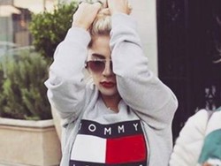 Lady Gaga Menunda Konser Karena Terserang Laringitis