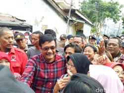 Normalisasi Kali Sekretaris, Djarot Janji Tak Gusur Warga Cipulir