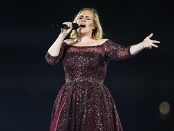 Perjuangan Adele Gelar Konser di Sydney, Ngumpet di Dalam Boks
