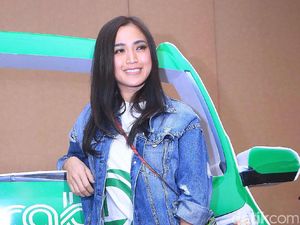Isu Skandal Raffi-Ayu, Jessica Iskandar Kini Hati-hati Berkomentar