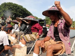 Petani Kendeng Masih Kecewa Meski Bertemu Kepala Staf Presiden