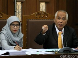 Sidang PK, OC Kaligis Keberatan Divonis Paling Berat