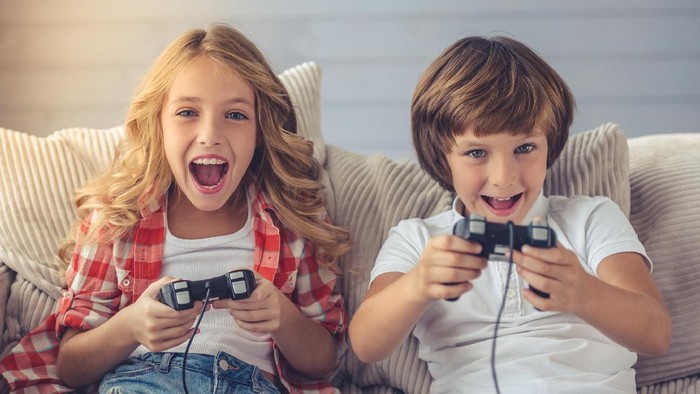 ilustrasi anak main video game ilustrasi anak main video game