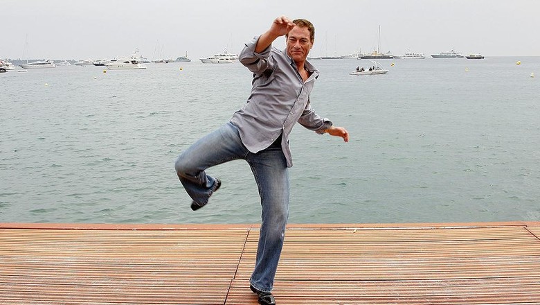 Ada Jean-Claude Van Damme di Balik Nama Kurt Zouma Ada Jean-Claude Van Damme di Balik Nama Kurt Zouma