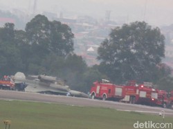 Pesawat F-16 Terbalik, Ini Penjelasan Pihak Lanud Roesmin Nurjadin