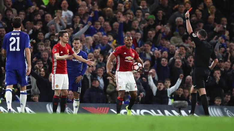 Kartu Merah Herrera Mudahkan Chelsea Kartu Merah Herrera Mudahkan Chelsea