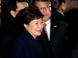 Tinggalkan 9 Anjing di Istana Kepresidenan, Park Geun-Hye Digugat