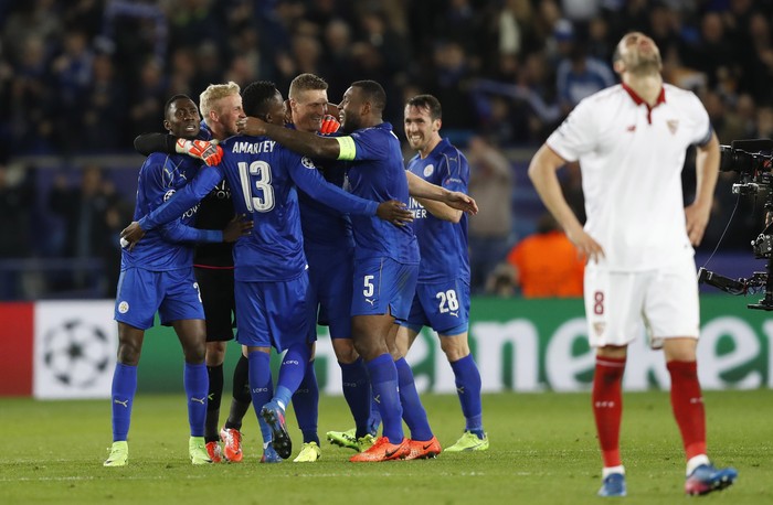 Wenger Enggan Bahas Sukses Leicester di Liga Champions