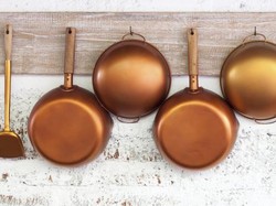 Karena 10 Kesalahan Bersihkan Alat Masak Ini Bisa Bikin Makanan Tak Enak (1)