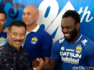 Lucu, Meme-meme Michael Essien Gabung Persib Lucu, Meme-meme Michael Essien Gabung Persib