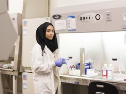 Foto: Potret Hijabers Inspiratif dari Peneliti Hingga Guru di Kanada