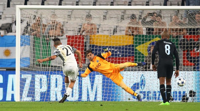 Casillas: Kartu Merah dan Penalti Batasi Peluang Porto