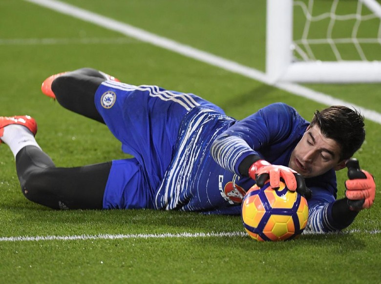 Ditaksir Madrid, Courtois Setia dengan Chelsea Ditaksir Madrid, Courtois Setia dengan Chelsea