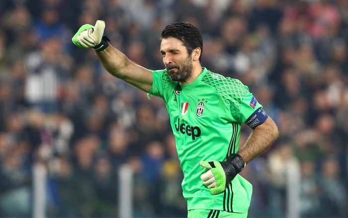 Soccer Football - Juventus v FC Porto - UEFA Champions League Round of 16 Second Leg - Juventus Stadium, Turin, Italy - 14/3/17 Juventus' Gianluigi Buffon Reuters / Stefano Rellandini Livepic