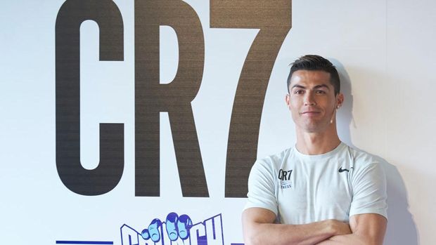 Perut Kotak-Kotak, Ronaldo Tepis Rumor Sit-up 3 Ribu Kali Sehari