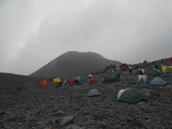 Pesona Gunung Merapi yang Tak Ada Habisnya