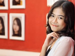 Fia JKT48, Jaim atau Memang Pendiam?