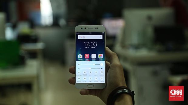 Lima Ponsel Saingan Xiaomi Redmi 5 Plus di Indonesia
