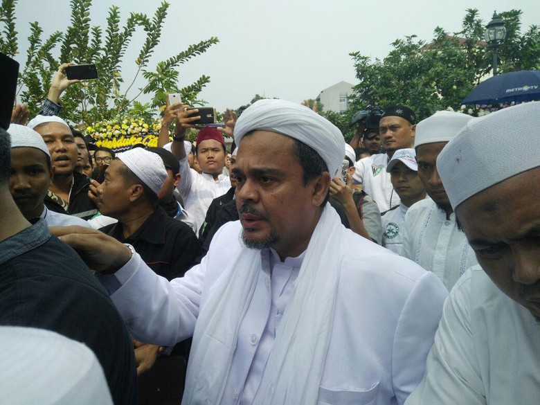 Habib Rizieq di Reuni 212: NKRI Bersyariah, Pribumi Jadi Tuan Rumah