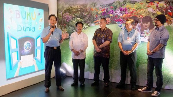 Forum Kafe BCA V Kupas Pentingnya Budaya Baca Buku