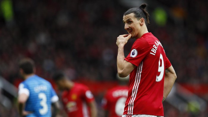 Tak Ada Jaminan Ibrahimovic Selalu Jadi Starter di MU