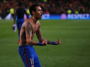 Ronaldinho: Neymar Sudah di Level Ronaldo dan Messi