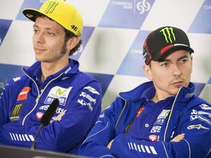 Terlalu Hebat di Usia Muda, Lorenzo Pernah Mau Diusir Rossi dari Yamaha