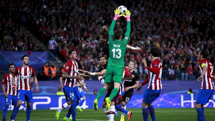 Oblak Sanjung Pencapaian Atletico