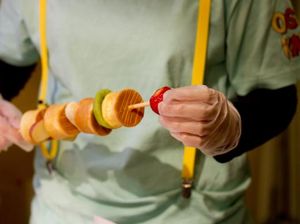 Pancake dengan Tusukan Stik Jadi Tren Makanan Baru di Jepang
