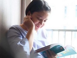 Temani Putri Titian Bersalin, Junior Liem Ikut Tegang