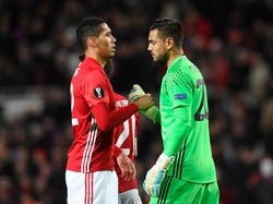 Smalling: MU Memang Punya Dua Kiper Hebat