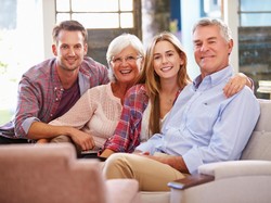Studi: Punya Anak Bikin Seseorang Lebih Berpeluang Panjang Umur