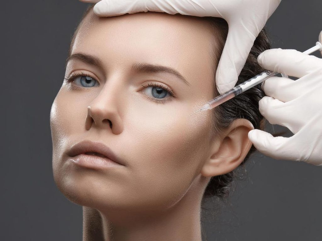 Benarkah Efek Samping Botox Bisa Bikin Wajah Jadi Tua? Benarkah Efek Samping Botox Bisa Bikin Wajah Jadi Tua?