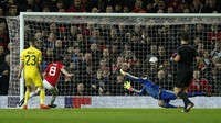 Juan Mata membobol gawang Rostov di menit ke-70. Pool/Andrew Yates/Reuters/detikFoto.
